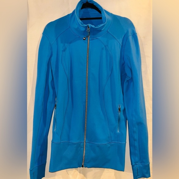 Lululemon Nice Asana Jacket
Cornflower - Picture 1 of 5